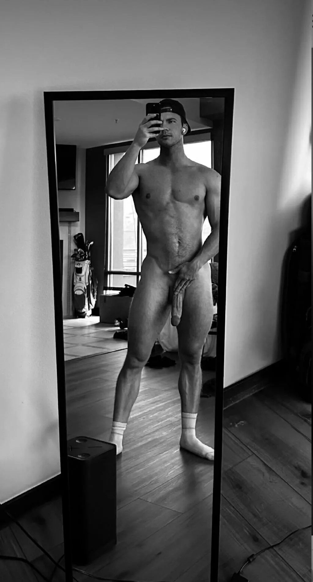 Need your help w something..😈