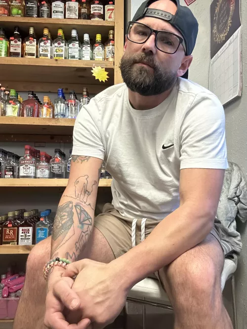 Nerdy boy in your area 🤓