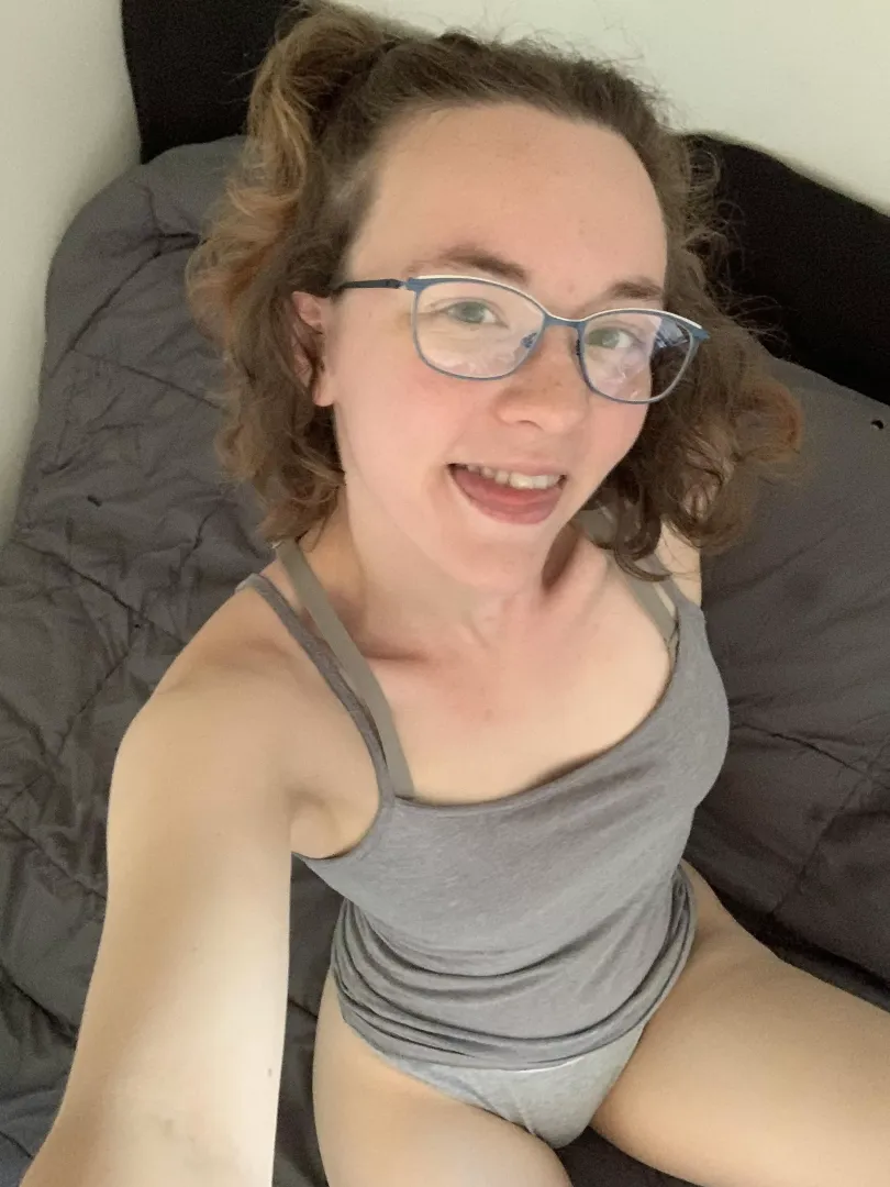 Nerdy girls are the cutest