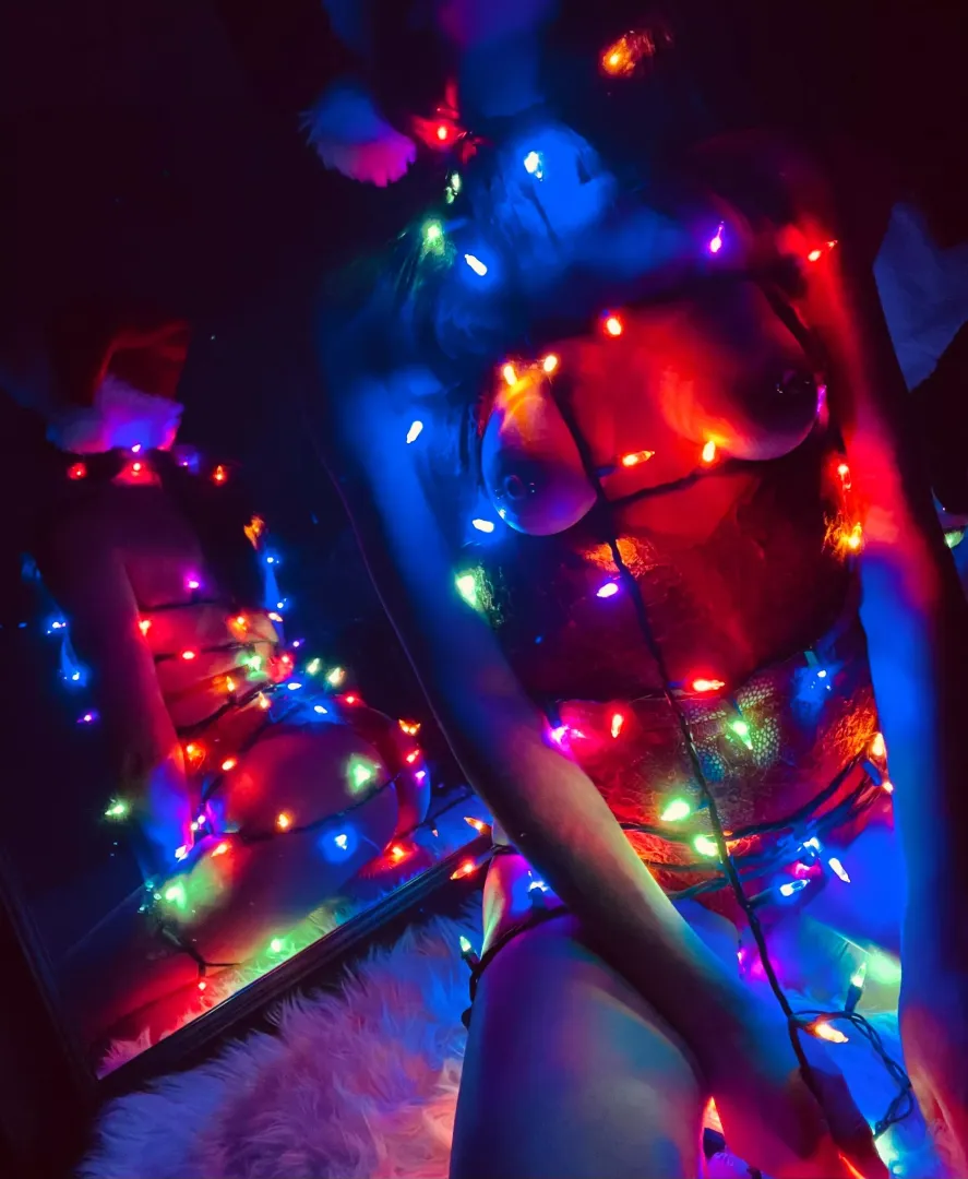 Never too early to ensure my spot on the [f]at man’s naughty list