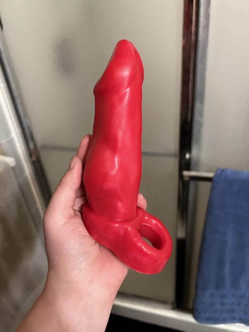 New custom sheath medium/soft in metallic red 🥰🥰🥰