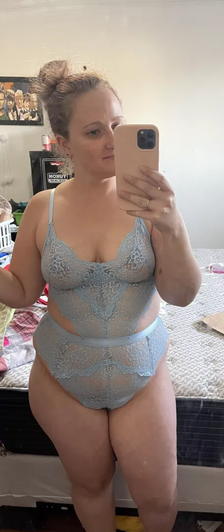 New outfit 🍑🤤😈💙