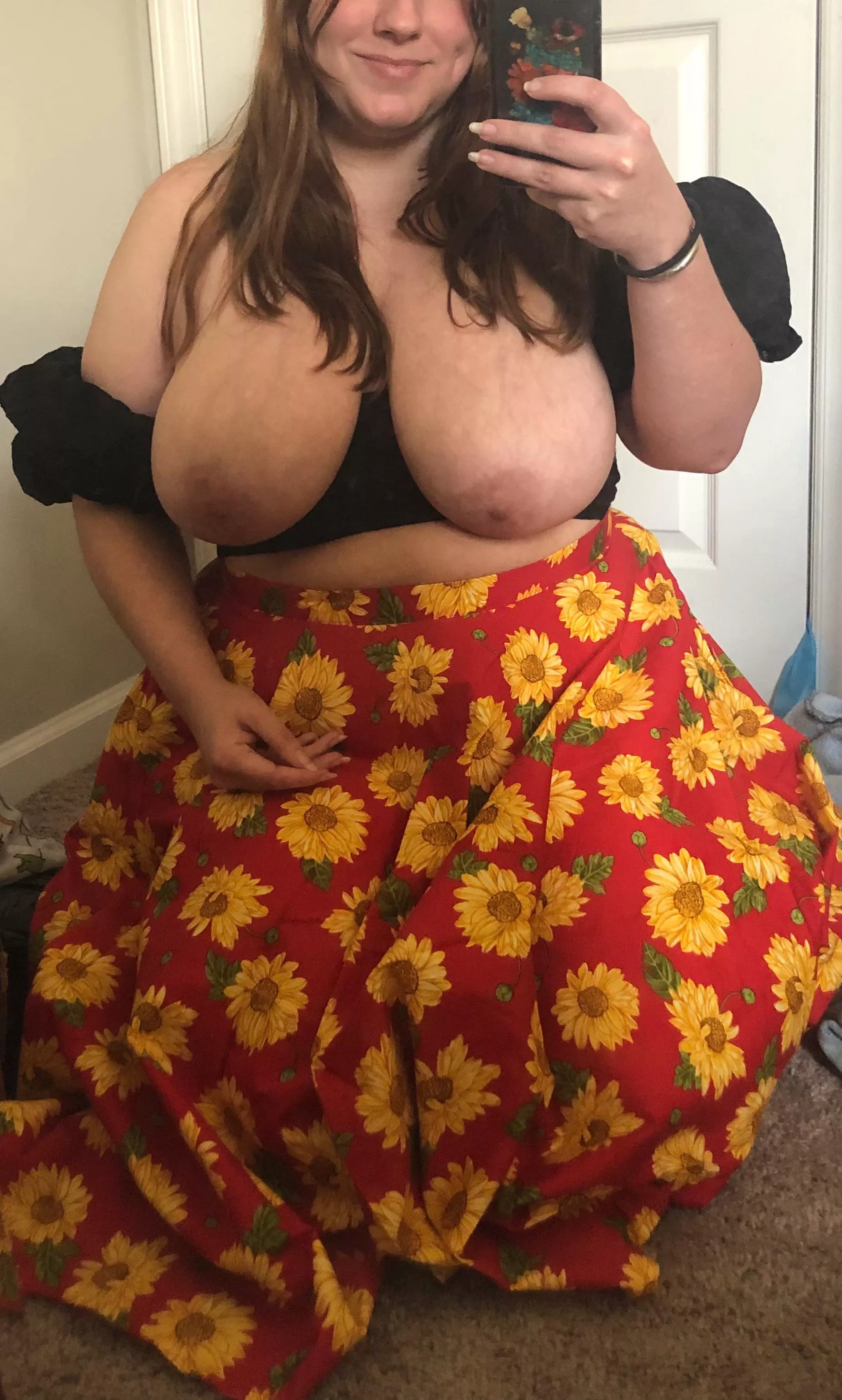 New outfit. Felt very cute. (F31)