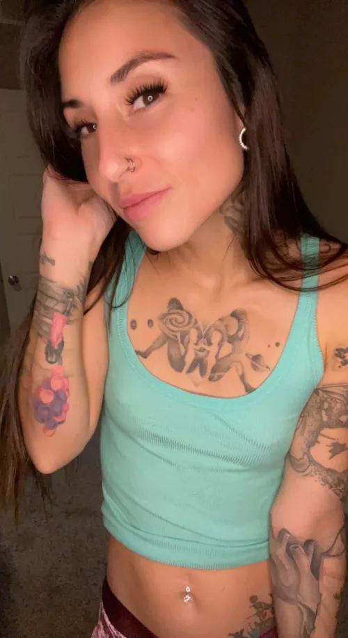 New shirt 😽 31F