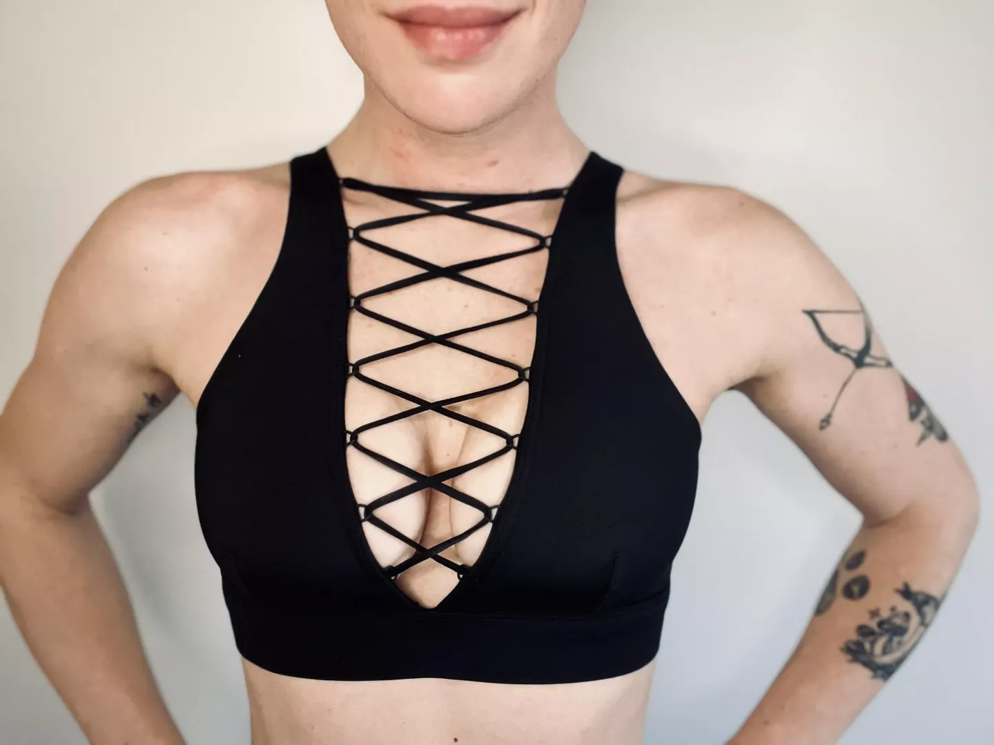 New sports bra who dis 🫣