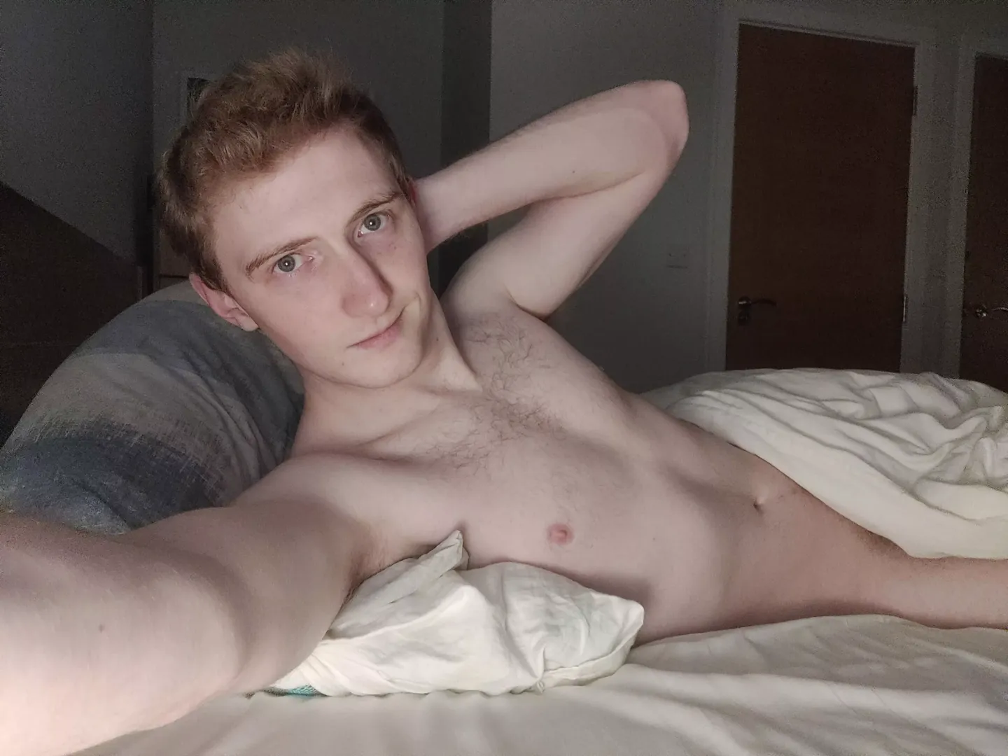 Ngl thinking about kissing boys and Stardew Valley atm