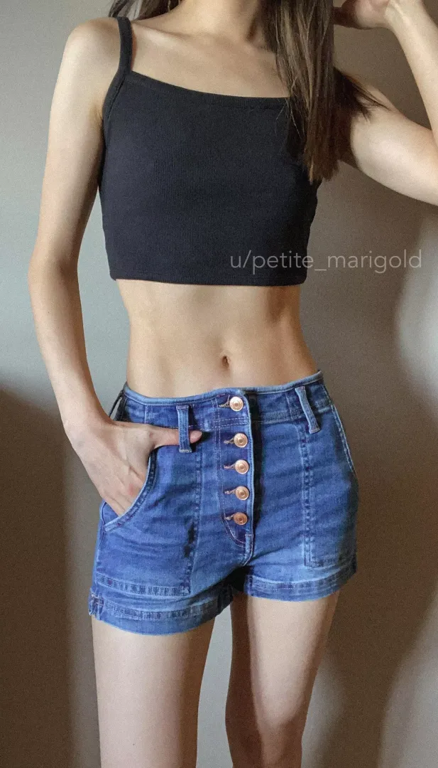 Nice and toned <3
