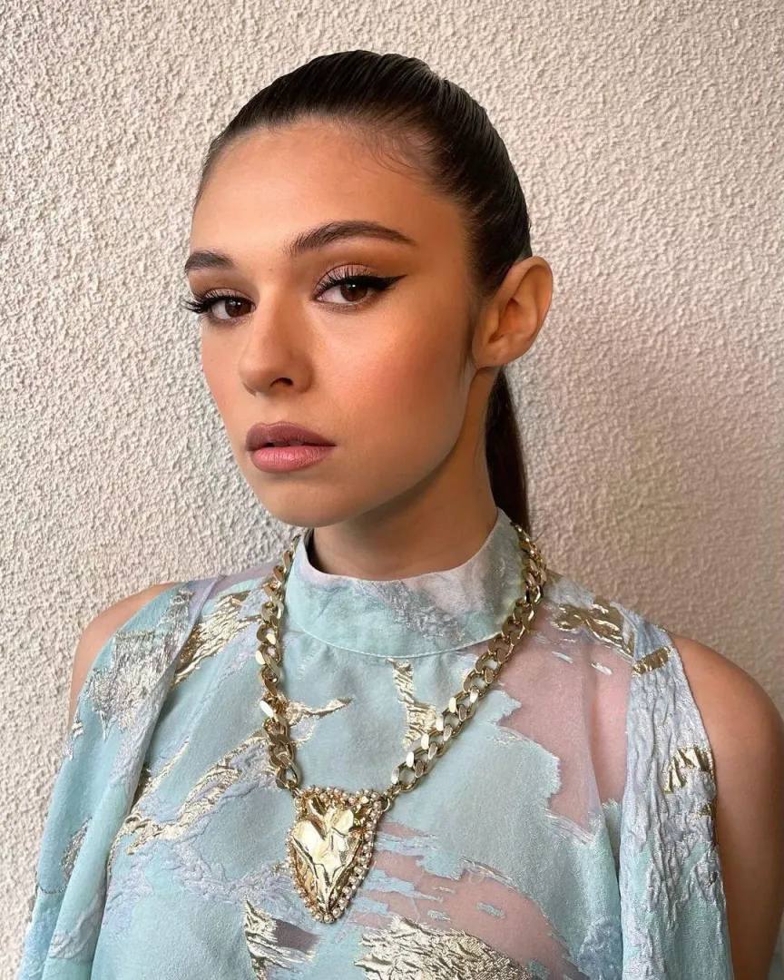 Nicole Maines