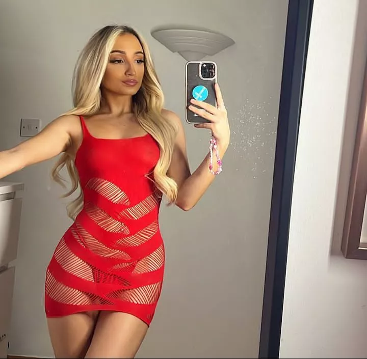Nikki in red