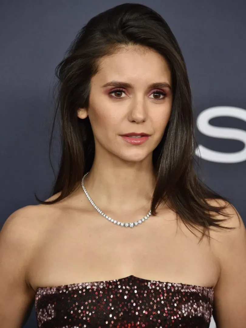 Nina Dobrev
