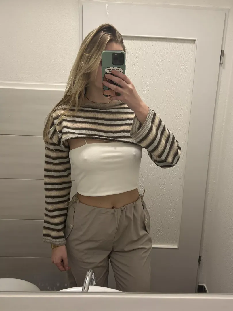 Nips at work 🤓