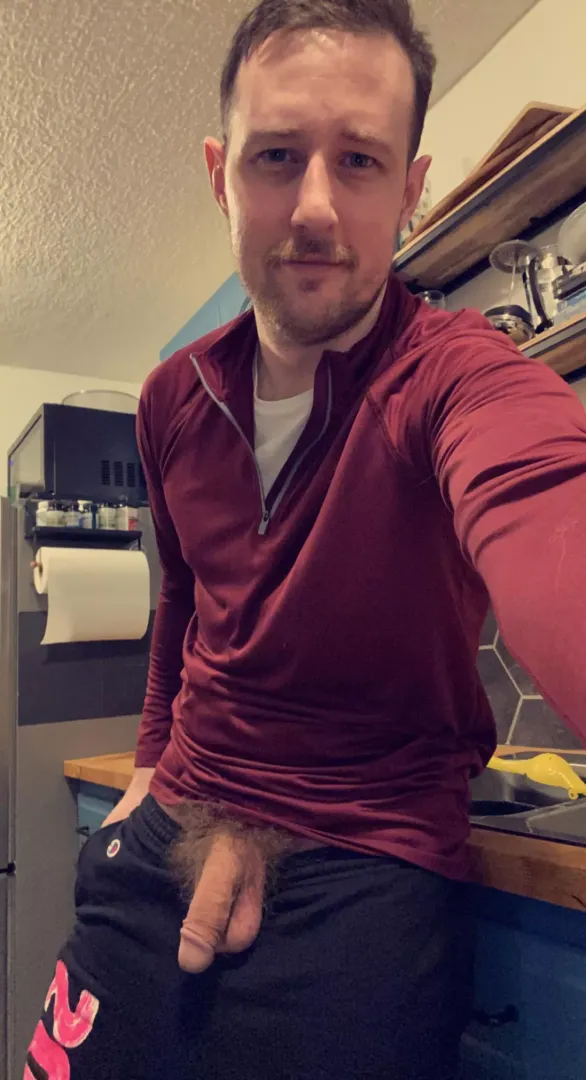 No better feeling than that sweatpants freeball after work