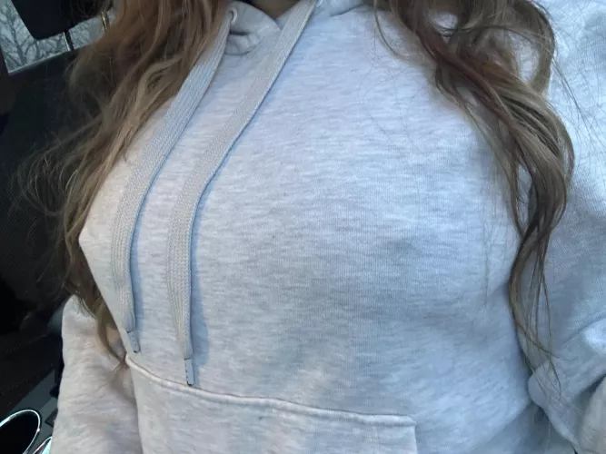 No bra for school drop off this morning