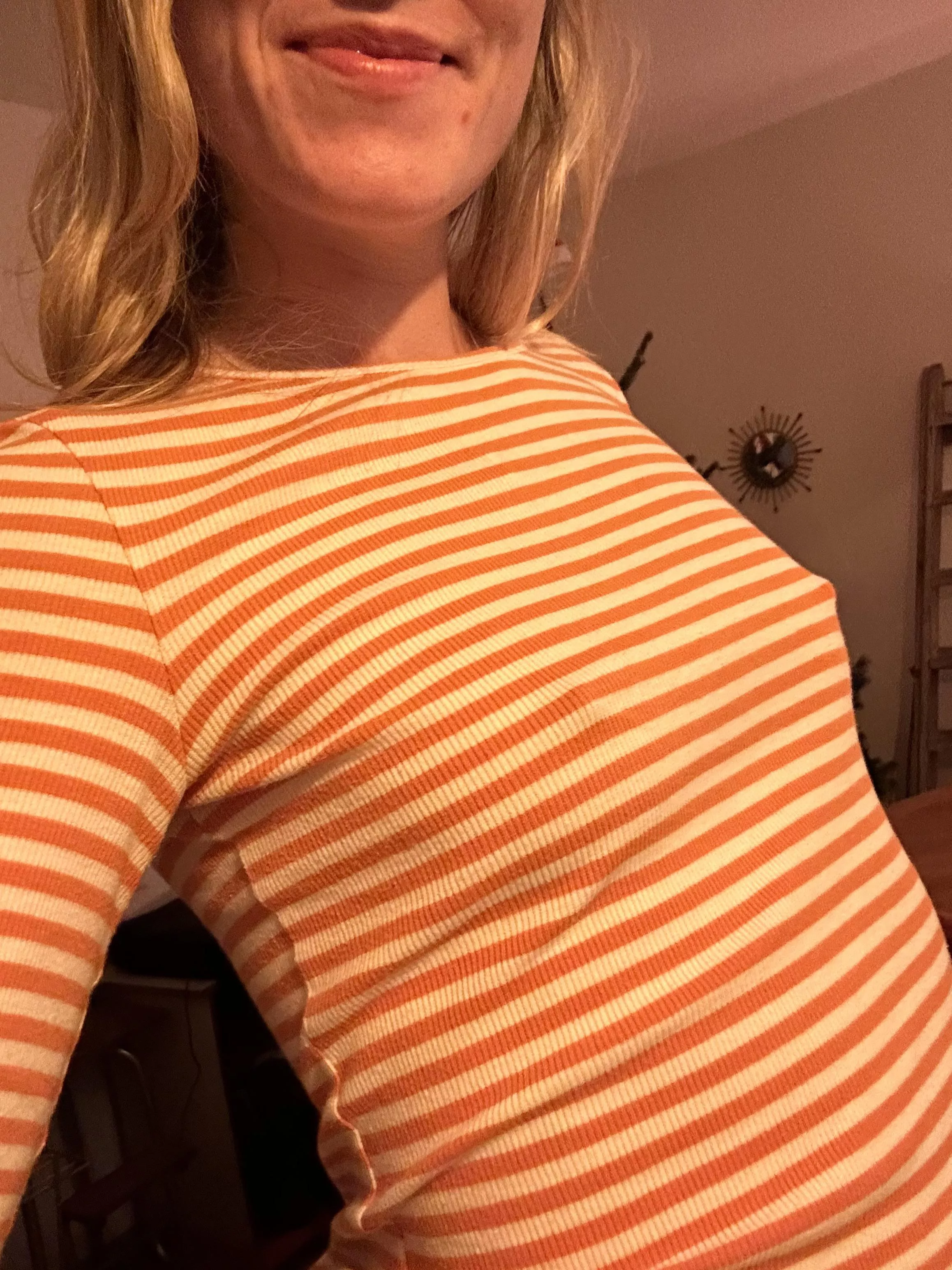 No bra is standard when I get company