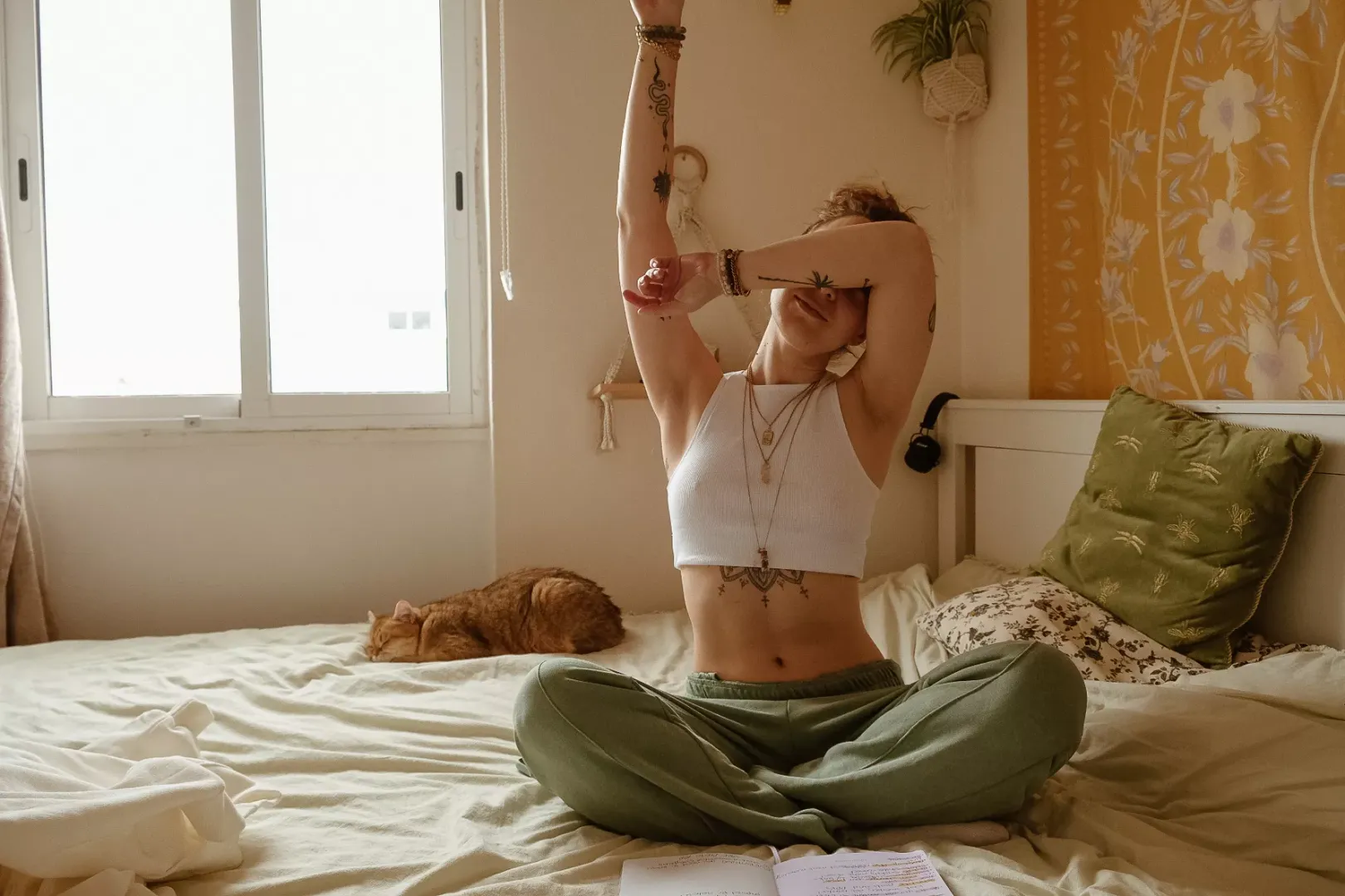No bra, no problem
