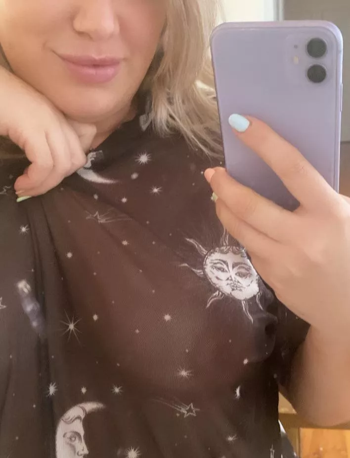 No bra preferred 😛