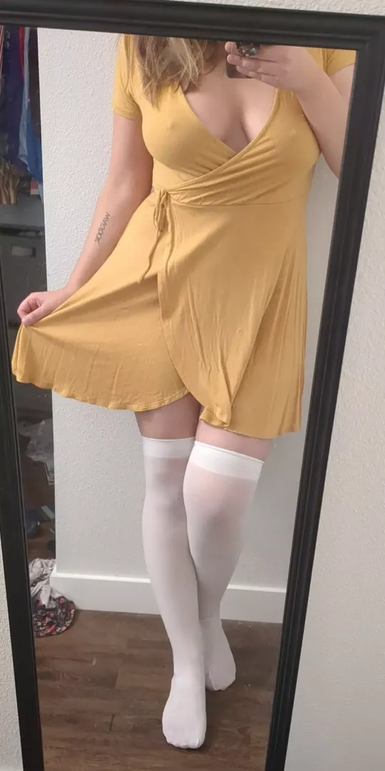 no bra tonight baby