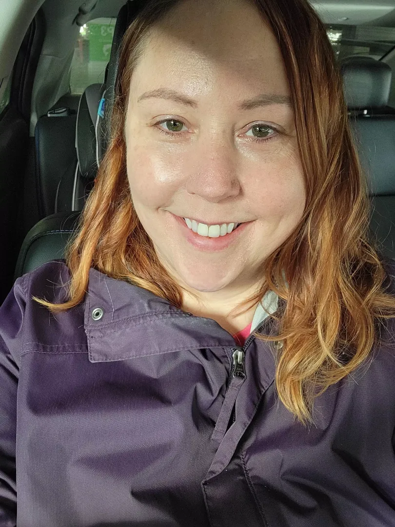 No makeup car selfie