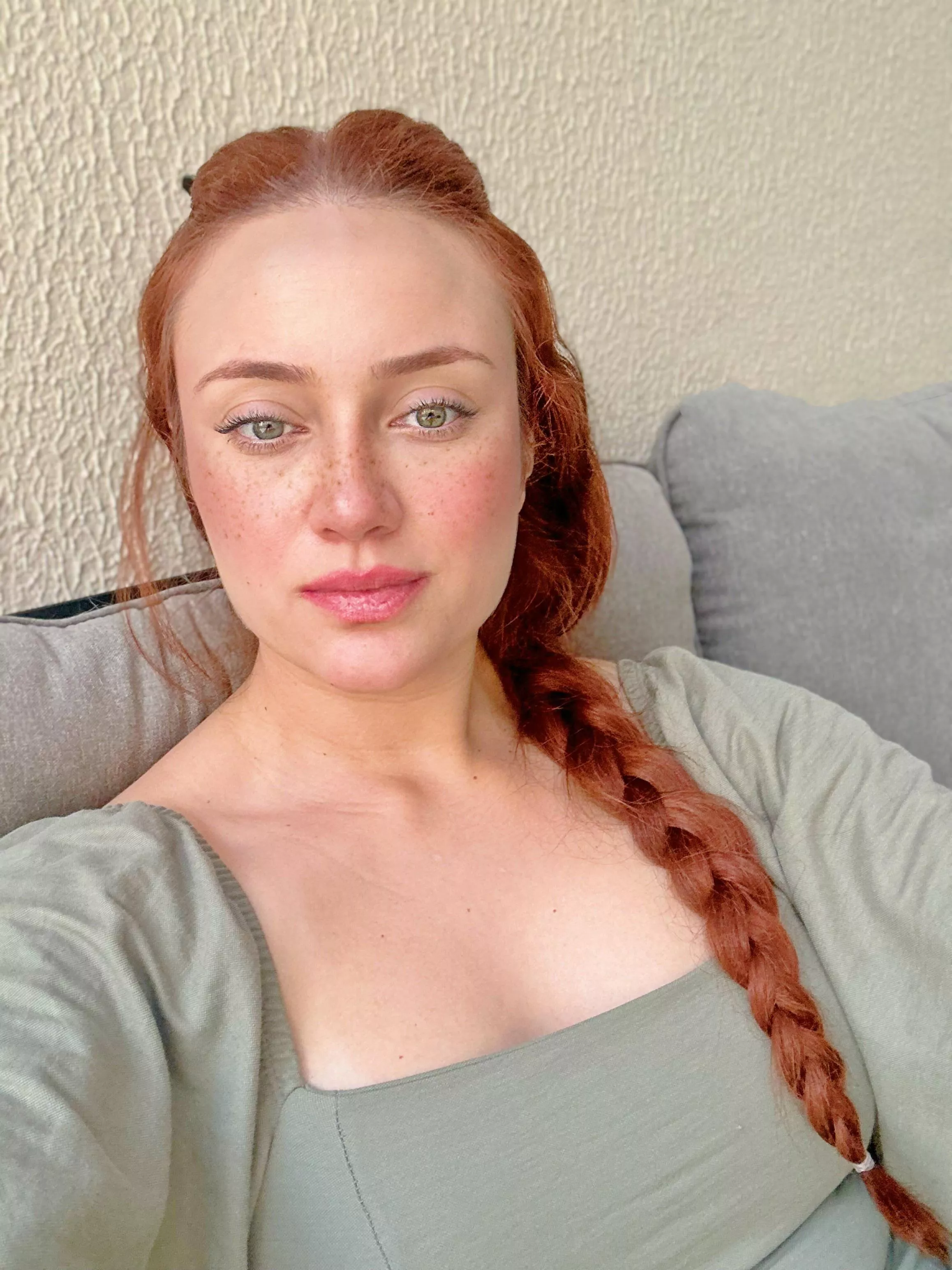 No makeup to show my freckles today [f]