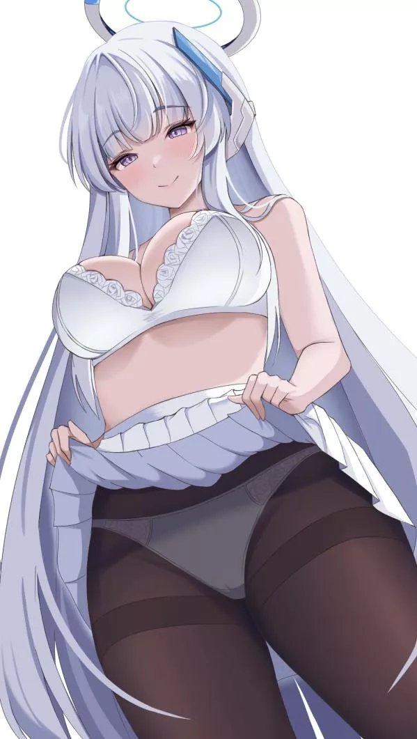 Noa skirt lift