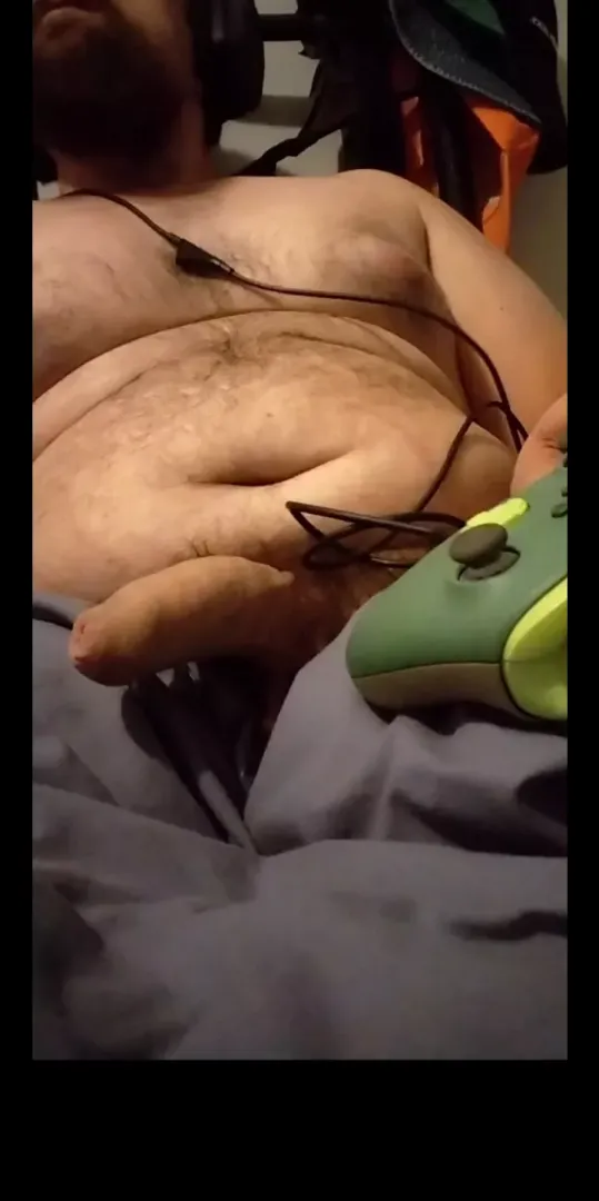 Not the most flattering angle of Mr_Nerd but I think it sums him up, chubby hubby who's a horny gamer