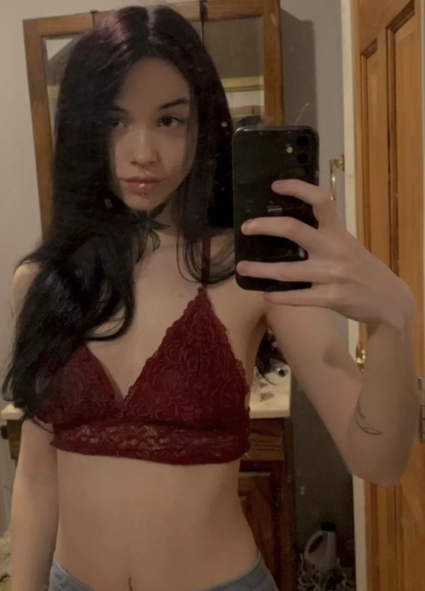 Objects in the mirror are cuter than they appear.