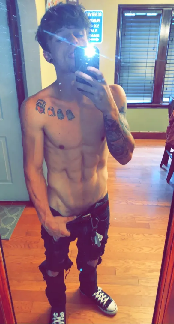 [OC] 25(m) 🫣
