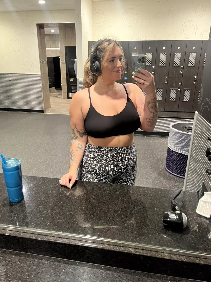 [OC] I workout so you don’t have to😈
