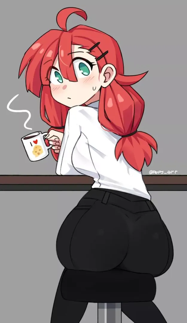 Office lady's fat ass