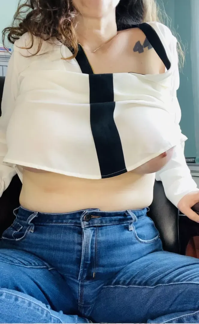 Office titties leaving me horny and inspired for dick!