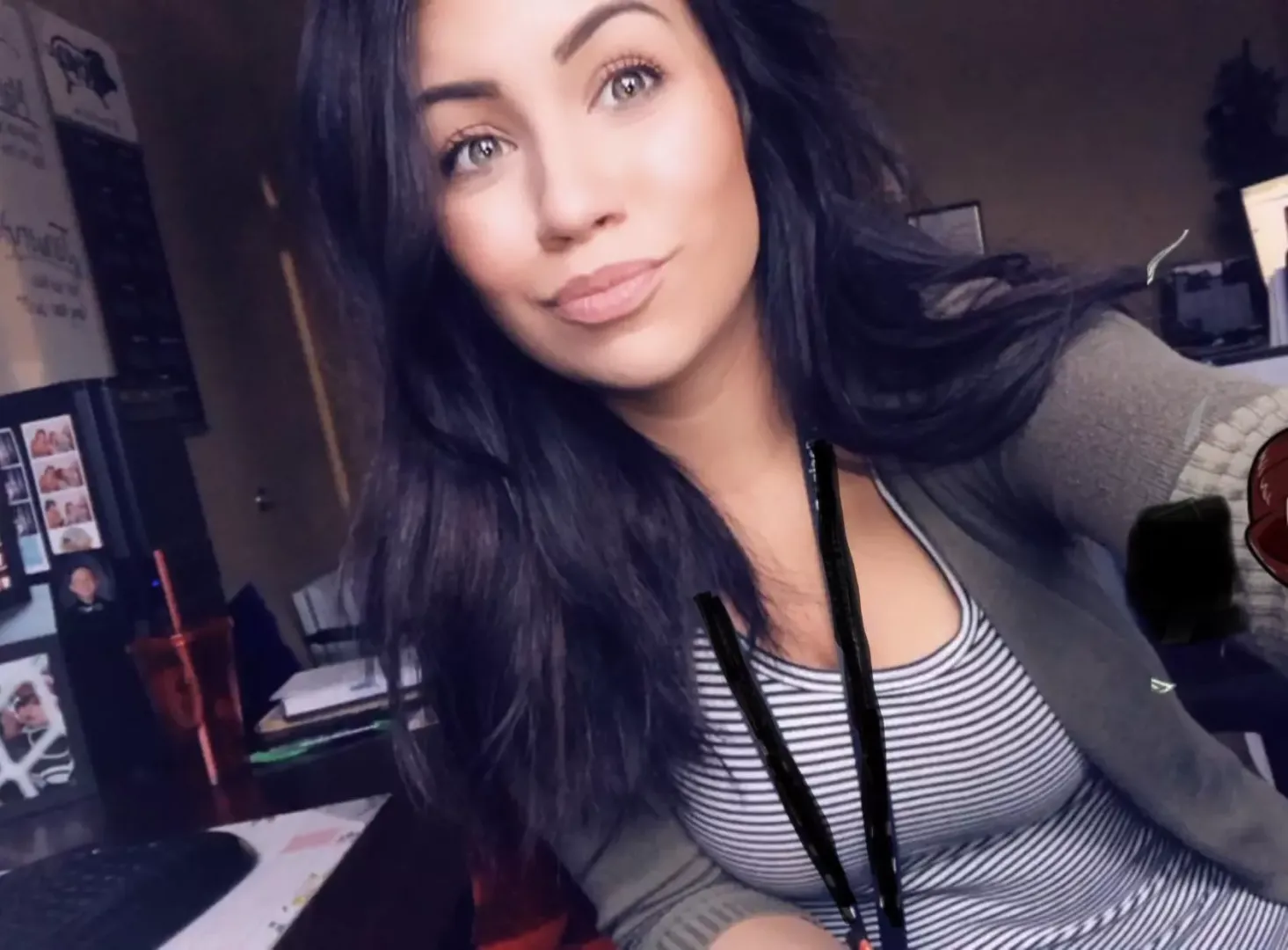 Office vibes 😊