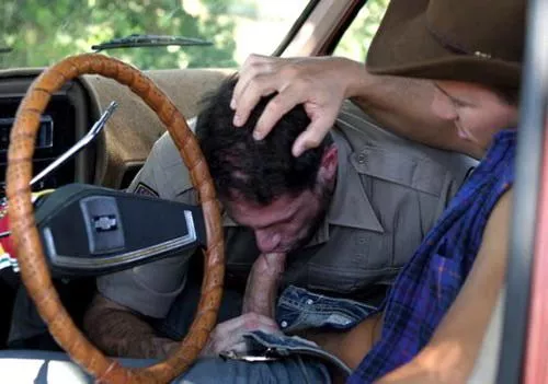 Officer gets in some oral time 