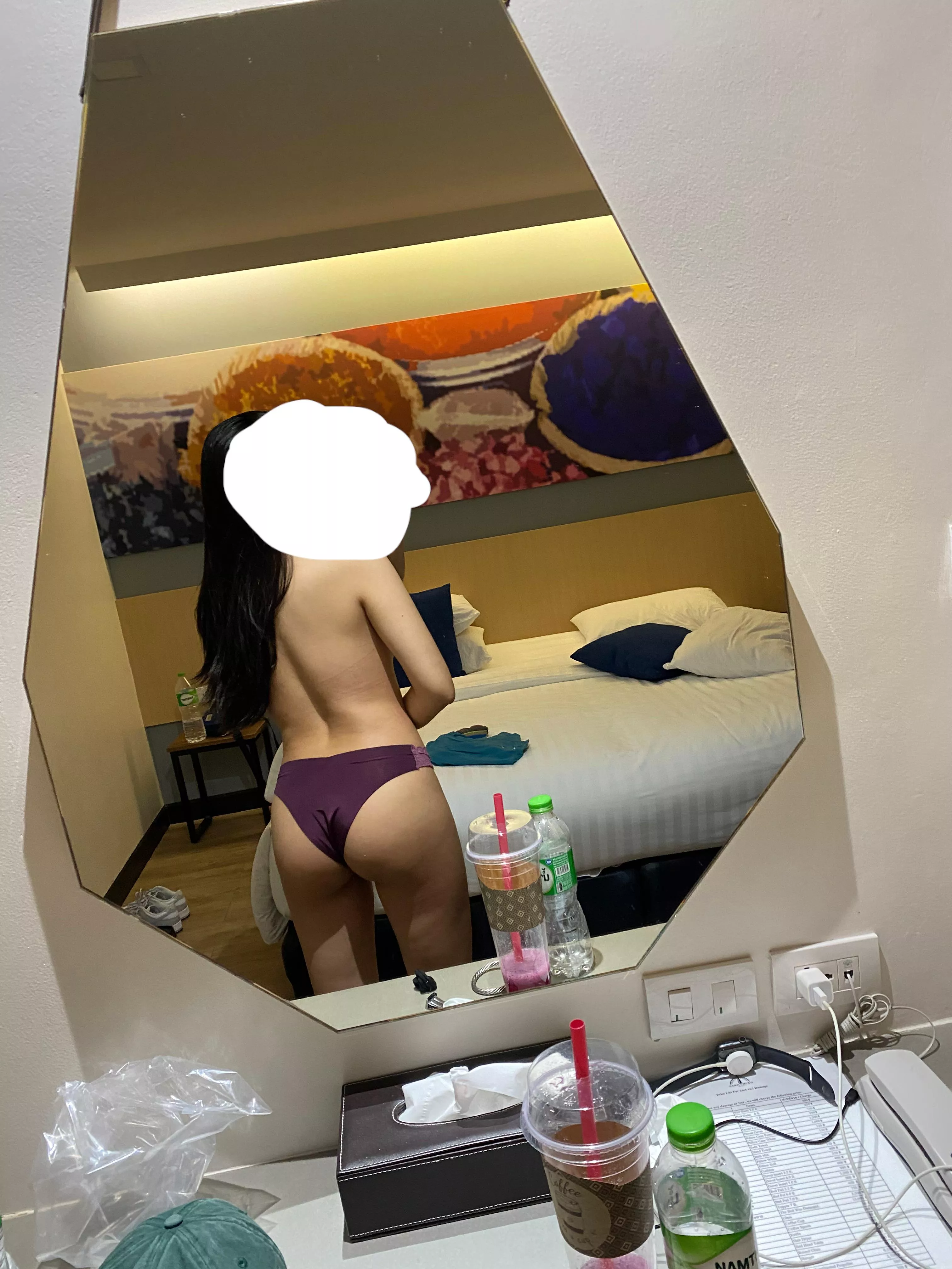 Ohhh hi ;) (f)