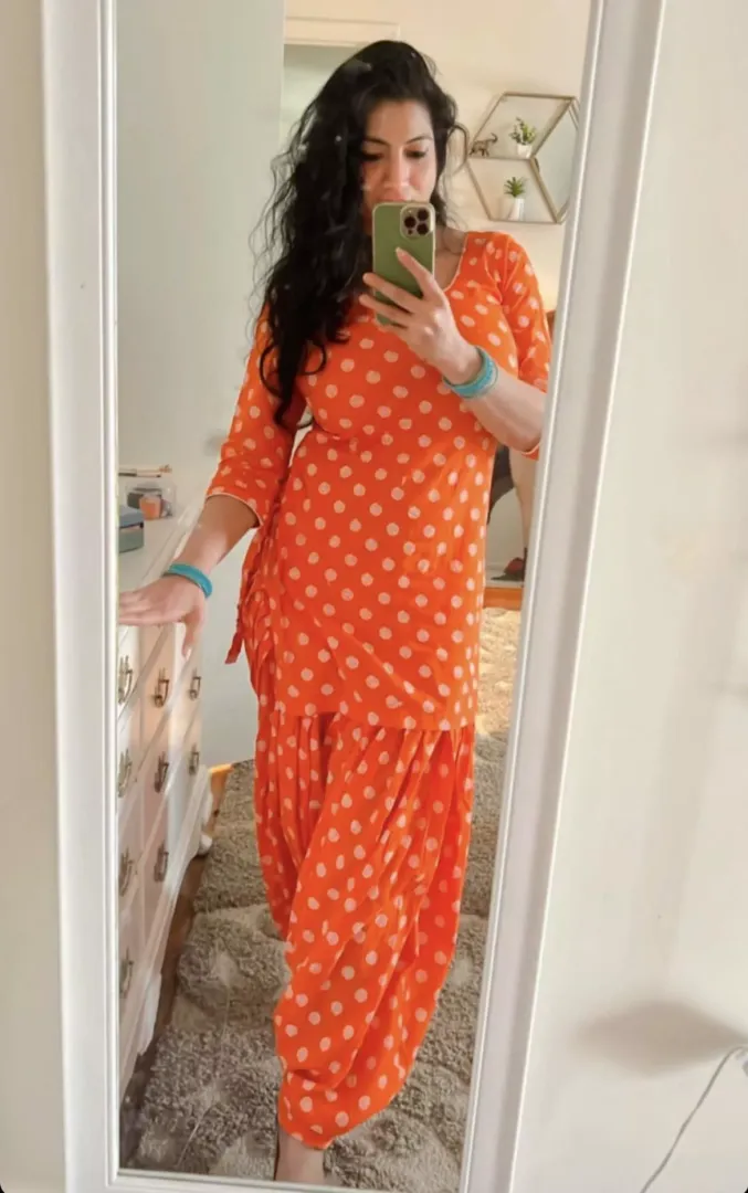 Older sis dressing up for Eid 🥰🥰