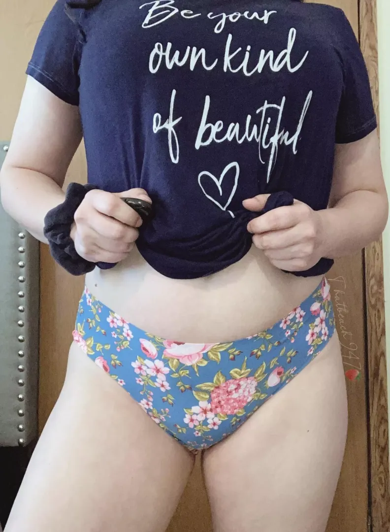 Once you try my panties, you’ll be coming back for more! 🩵🌸 [Selling][US]