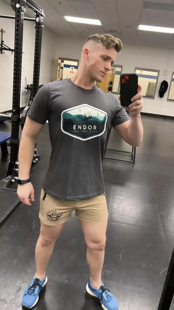 One day I’ll have big pillow pecs