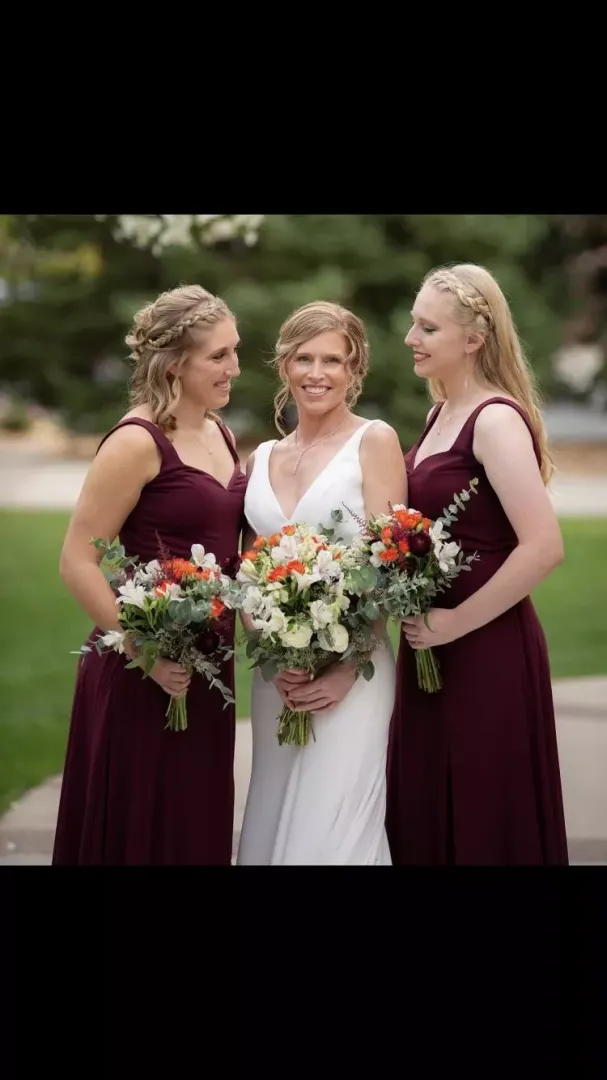 One MILF and her Two College Daughters