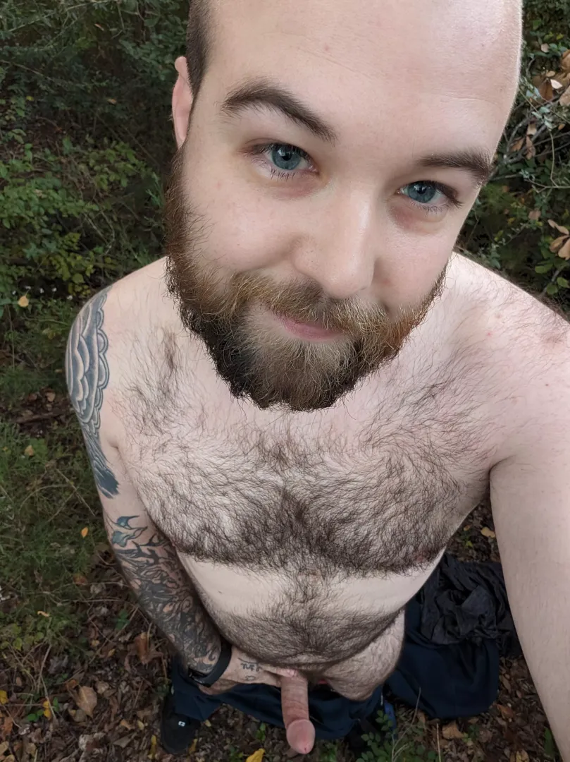 One more from this set of pictures! I have so much fun posting for y’all :) Reddit makes me feel accepted. [30]