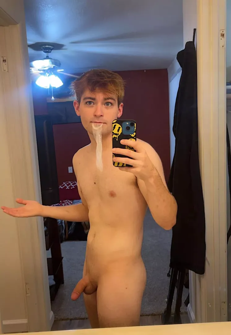 Oops! The condom fell off, guess we have to bareback 😉 (19m)