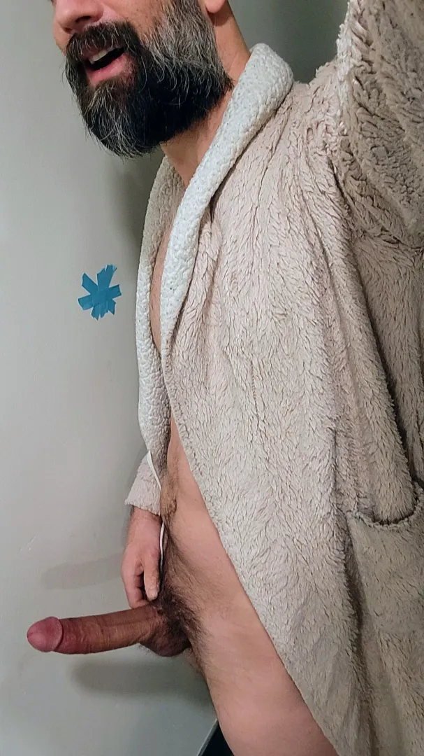 open robe = open invitation [39]