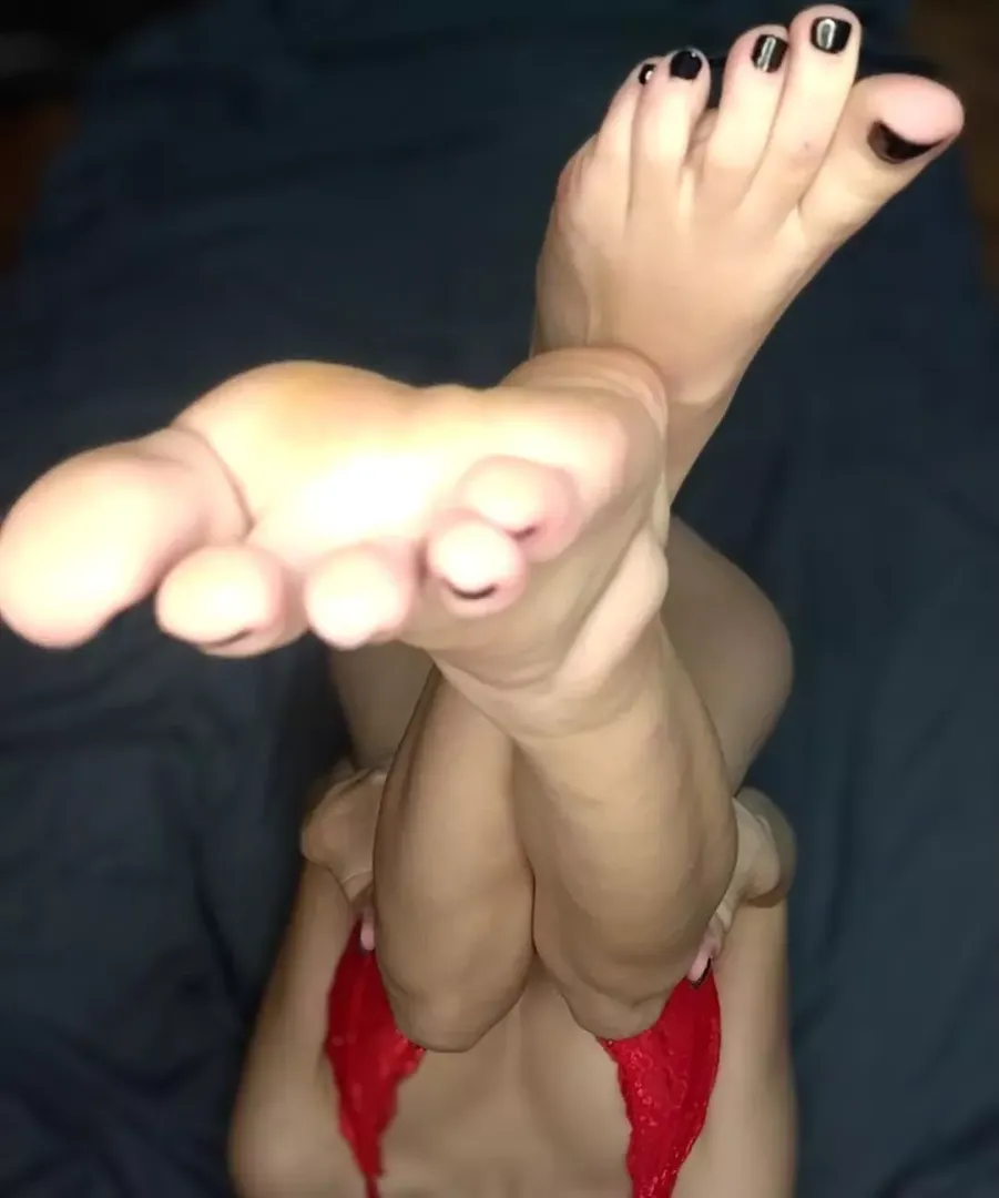 Open wide! 😈