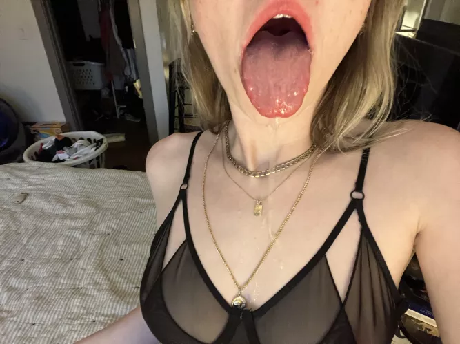 Open wide [oc]