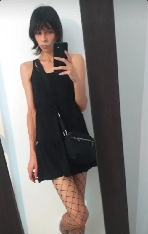 Out to have fun on femboy fridayy