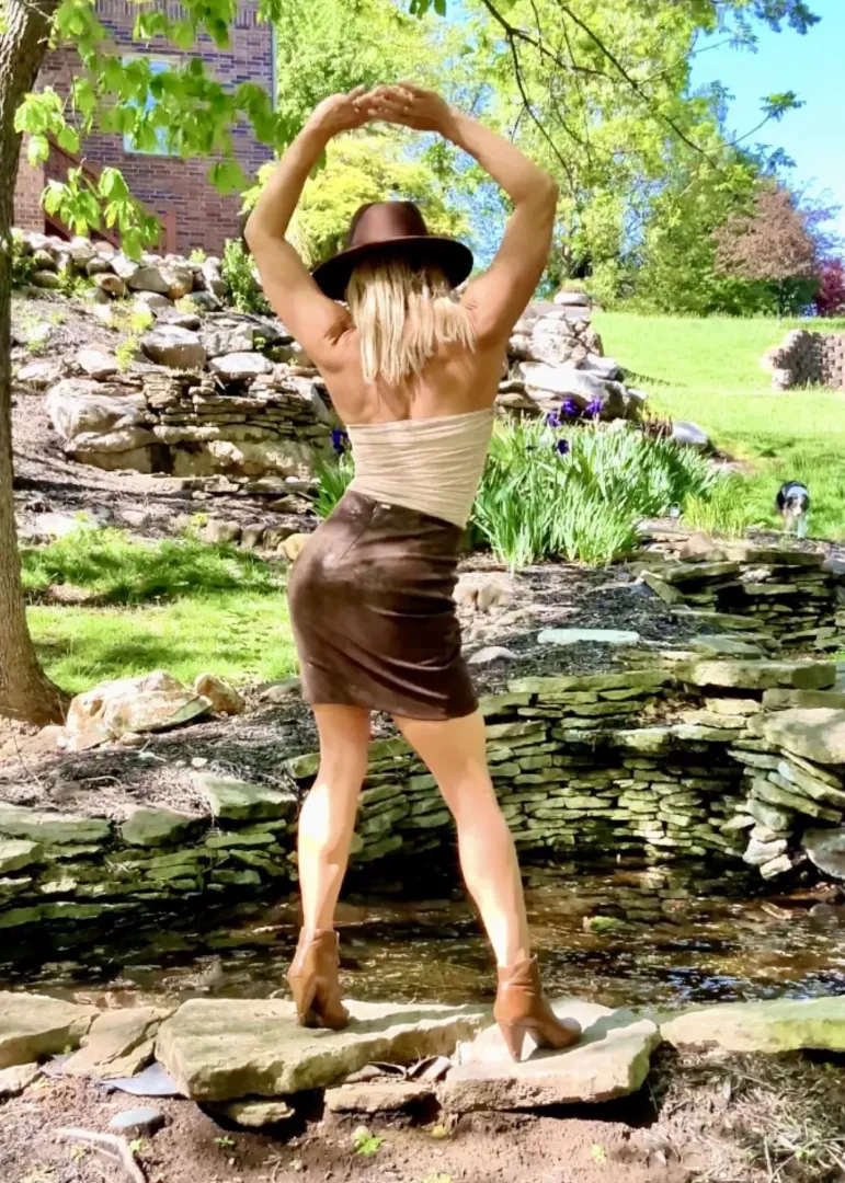 Outing with the girls called for an extra fun skirt