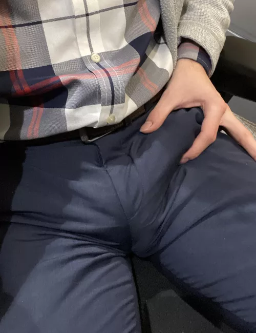 pants full at work right now, whatcha think? 😈