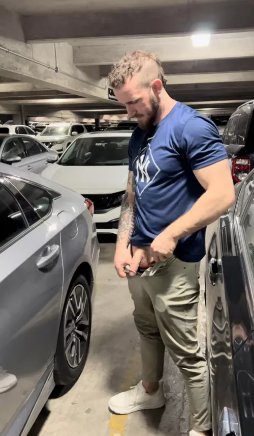 Parking garage at the Yankee game 👀(27)