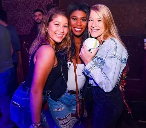 Party girls
