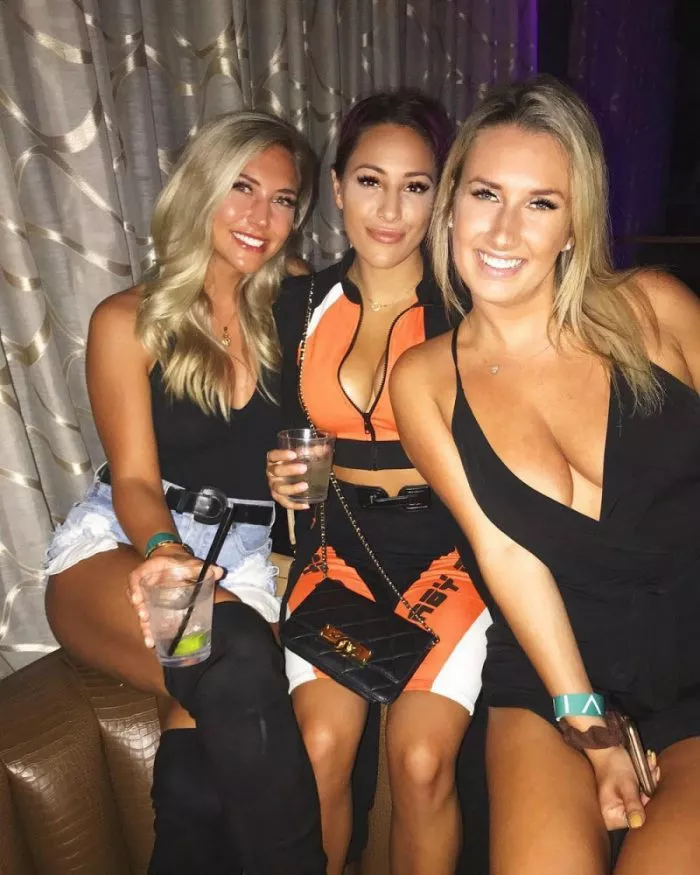 Party ladies
