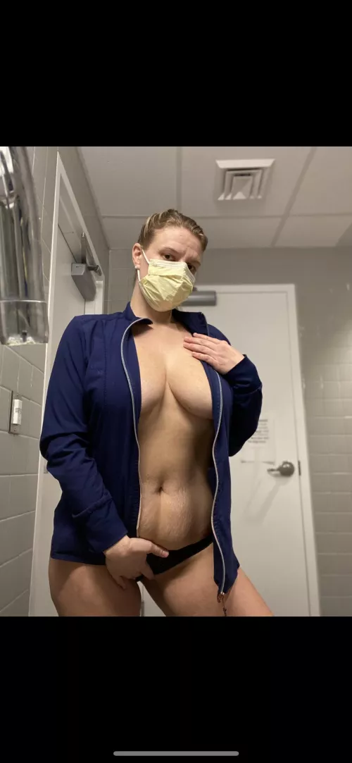 Patients love when I come in their room like this