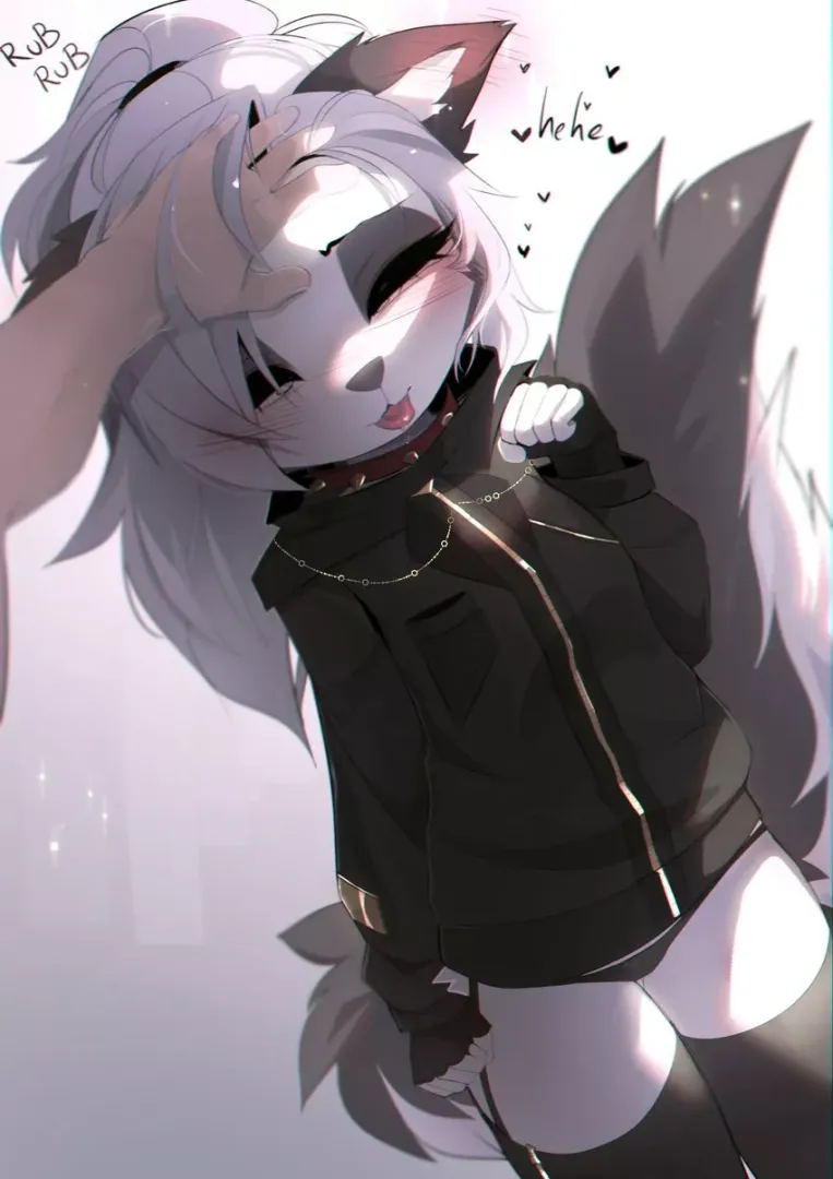 Patting happy Loona ^_^ (art by magnaluna)
